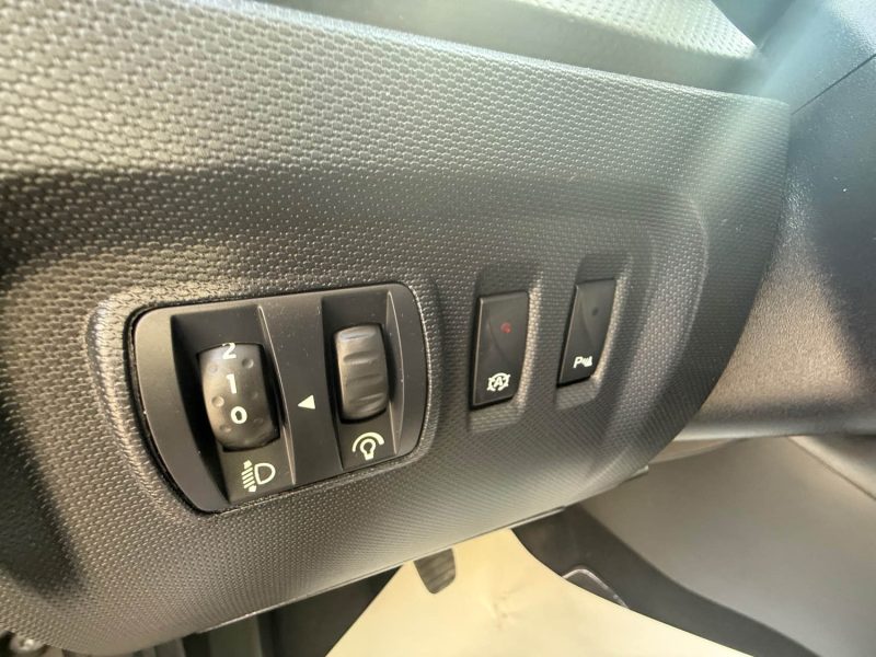 RENAULT CAPTUR 1.5 DCI 110CV TURBO ENERGY ZEN 2015