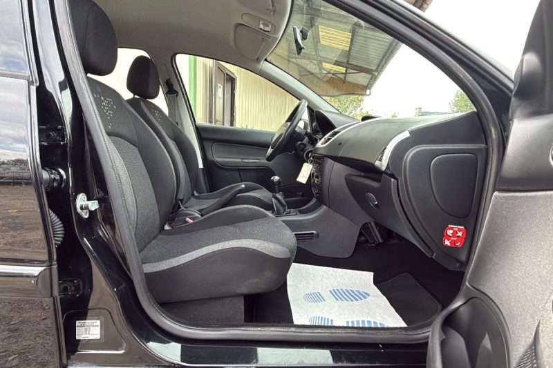 PEUGEOT 206 + 1.4 HDI ECO 70 ACCESS BVM5 