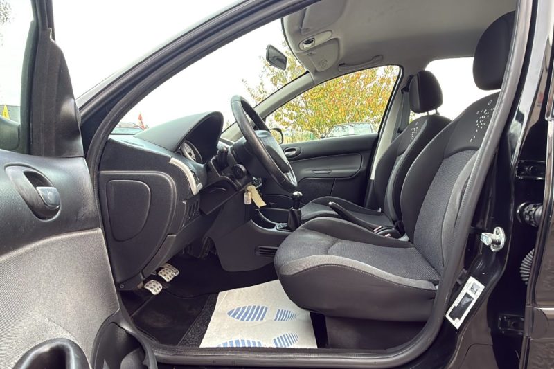 PEUGEOT 206 + 1.4 HDI ECO 70 ACCESS BVM5 