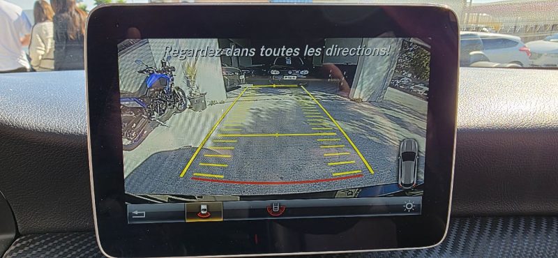 MERCEDES GLA 200D 136CV/ 7-G DCT / INTUITION 2019