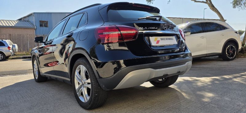 MERCEDES GLA 200D 136CV/ 7-G DCT / INTUITION 2019