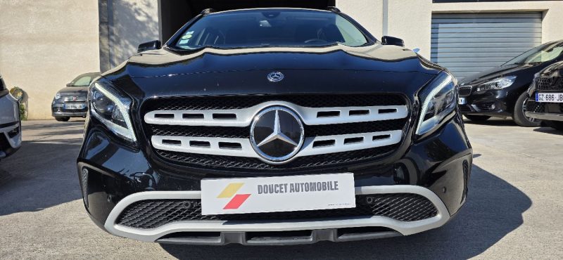 MERCEDES GLA 200D 136CV/ 7-G DCT / INTUITION 2019