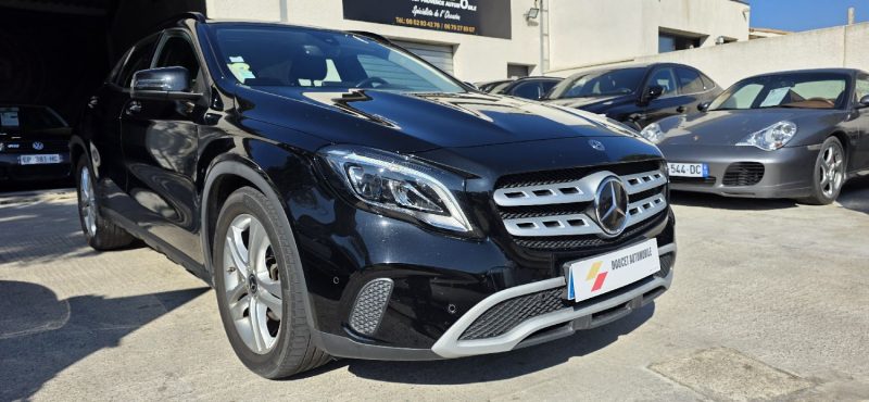 MERCEDES GLA 200D 136CV/ 7-G DCT / INTUITION 2019