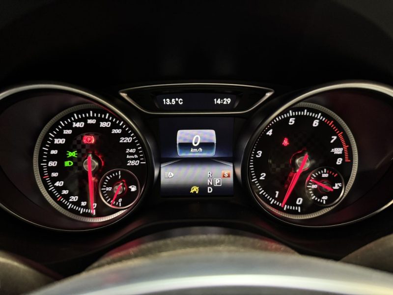 MERCEDES CLASSE A 250 218 CH EDITION PETRONAS 7G-DCT- SUIVI COMPLET / CARPLAY 