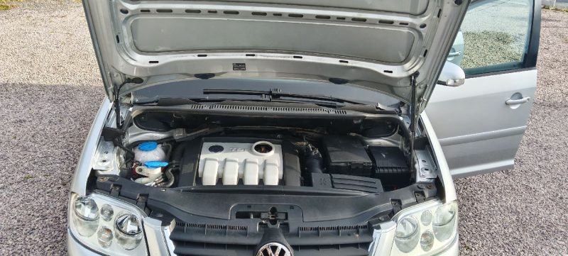 VOLKSWAGEN TOURAN 1.9 TDI 100 5P 2003