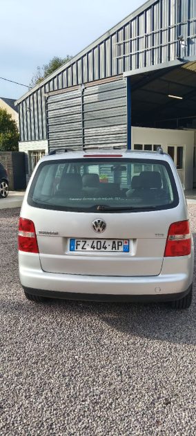 VOLKSWAGEN TOURAN 1.9 TDI 100 5P 2003