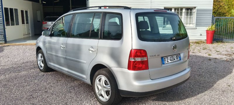 VOLKSWAGEN TOURAN 1.9 TDI 100 5P 2003