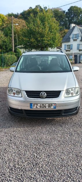 VOLKSWAGEN TOURAN 1.9 TDI 100 5P 2003