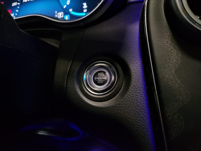 MERCEDES CLASSE GLC 220D 194CH AMG LINE 4MATIC 9G-TRONIC / BUREMASTER + CUIR COMPLET + SUIVIE MERCEDES / 