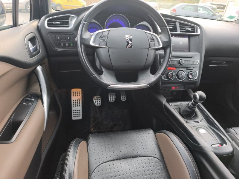 DS DS 4 PURETECH 130CH SO CHIC S&S 2016