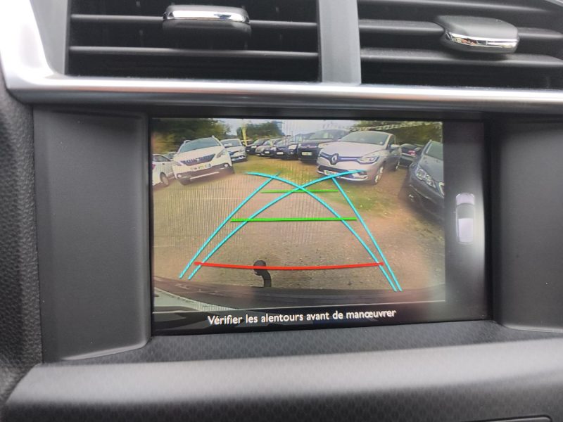 DS DS 4 PURETECH 130CH SO CHIC S&S 2016