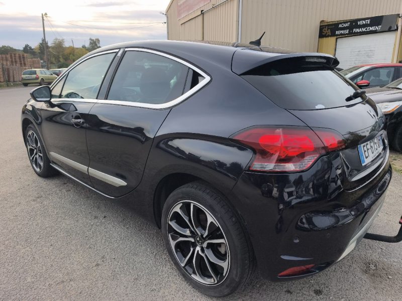 DS DS 4 PURETECH 130CH SO CHIC S&S 2016