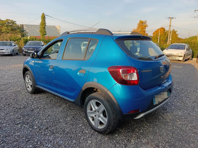 DACIA SANDERO STEPWAY 0.9 TCE 90 cv 1ère Main / GPS BLUETOOTH / chaine de distribution neuve / CT OK