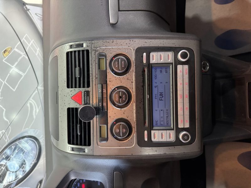 VOLKSWAGEN TOURAN 2.0 TDI 140 CONFORT 7P 2007