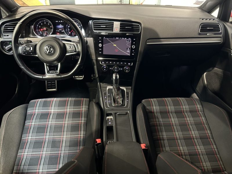 VOLKSWAGEN GOLF 7.5 2.0 TSI 230ch GTI DSG 6 - CARPLAY / ACC