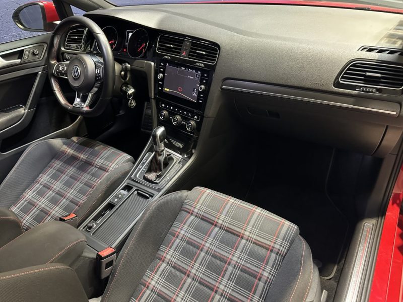 VOLKSWAGEN GOLF 7.5 2.0 TSI 230ch GTI DSG 6 - CARPLAY / ACC
