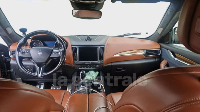 MASERATI LEVANTE DIESEL 3.0 V6 275CH DIESEL 2017