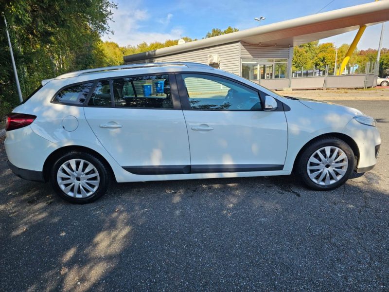 RENAULT MEGANE 1.5 DCI 110CH FAP DYNAMIQUE ECO² 2012
