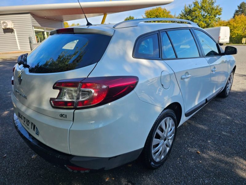 RENAULT MEGANE 1.5 DCI 110CH FAP DYNAMIQUE ECO² 2012