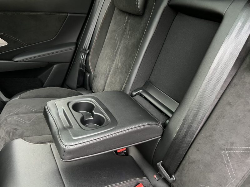 DS DS 7 CROSSBACK E-TENSE 1.6 THP HYBRID 200 / 300 Cv 4x4 PERFORMANCE LINE / BVA8 - GARANTIE 1 AN