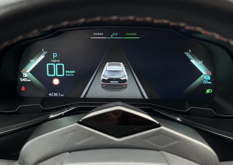 DS DS 7 CROSSBACK E-TENSE 1.6 THP HYBRID 200 / 300 Cv 4x4 PERFORMANCE LINE / BVA8 - GARANTIE 1 AN