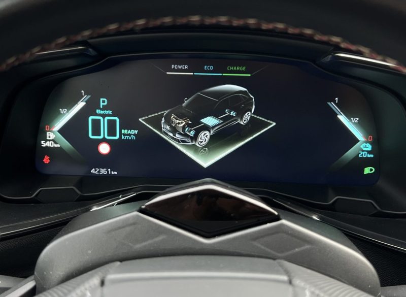 DS DS 7 CROSSBACK E-TENSE 1.6 THP HYBRID 200 / 300 Cv 4x4 PERFORMANCE LINE / BVA8 - GARANTIE 1 AN