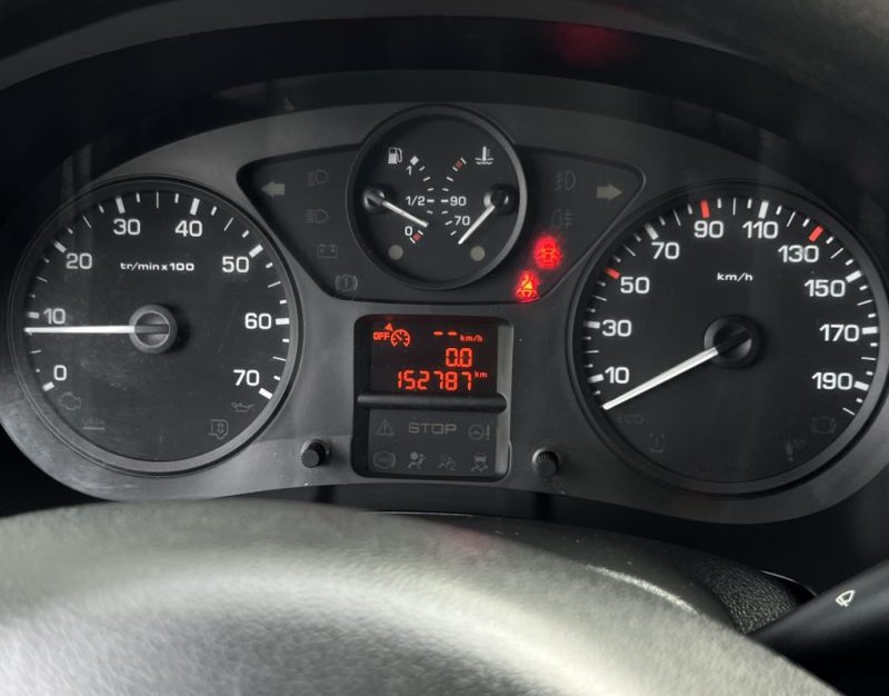 PEUGEOT PARTNER II 1.6 HDI 90 Cv 3 PLACES CLIMATISATION CRIT AIR 2 PORTE COULISSANTE - Garantie 1 an