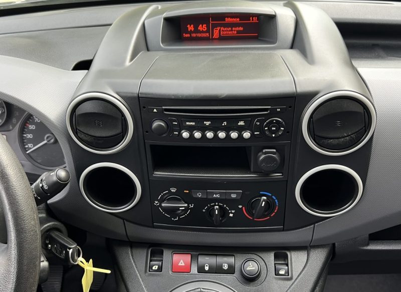 PEUGEOT PARTNER II 1.6 HDI 90 Cv 3 PLACES CLIMATISATION CRIT AIR 2 PORTE COULISSANTE - Garantie 1 an
