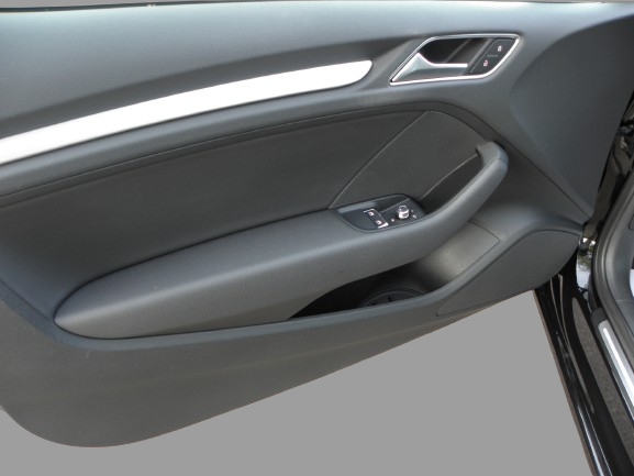 AUDI A3 1.4 TFSI 125 CH S LINE SPORTPAKET 2014