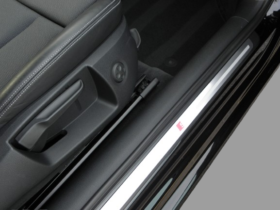 AUDI A3 1.4 TFSI 125 CH S LINE SPORTPAKET 2014