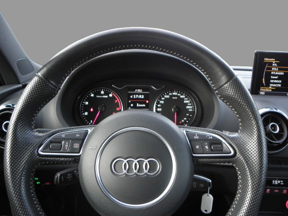 AUDI A3 1.4 TFSI 125 CH S LINE SPORTPAKET 2014
