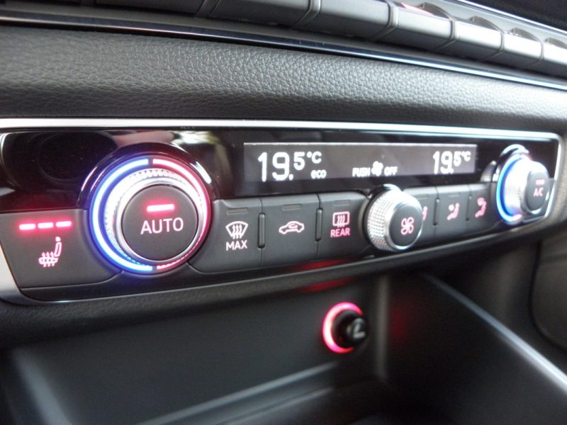 AUDI A3 1.4 TFSI 125 CH S LINE SPORTPAKET 2014