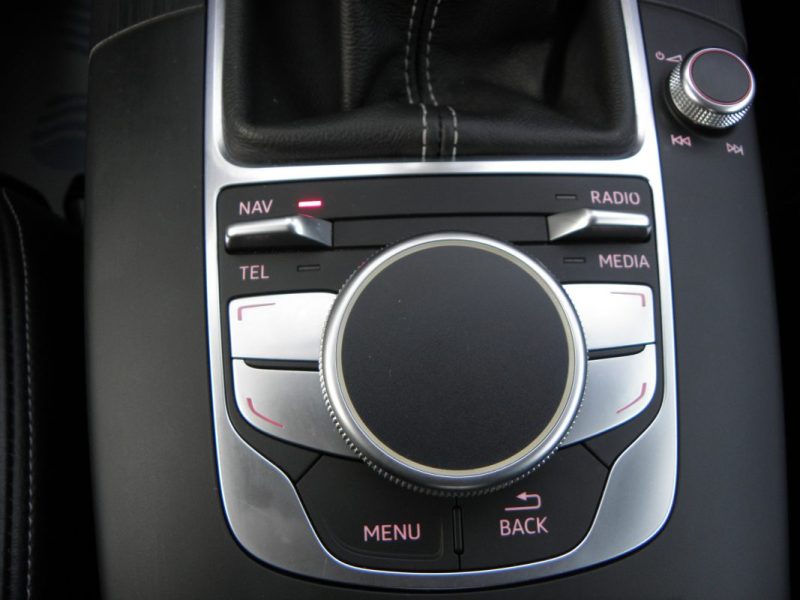 AUDI A3 1.4 TFSI 125 CH S LINE SPORTPAKET 2014