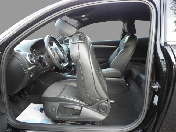 AUDI A3 1.4 TFSI 125 CH S LINE SPORTPAKET 2014