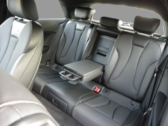 AUDI A3 1.4 TFSI 125 CH S LINE SPORTPAKET 2014