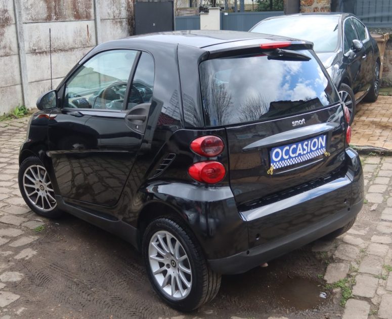 SMART FORTWO 0.9 TURBO PASSION 82CH / INTÉRIEUR TOUT CUIR / NAVIGATION MULTIMÉDIA KENWOOD    2009
