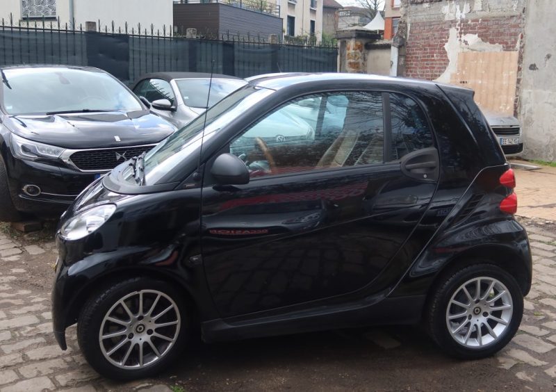 SMART FORTWO 0.9 TURBO PASSION 82CH / INTÉRIEUR TOUT CUIR / NAVIGATION MULTIMÉDIA KENWOOD    2009