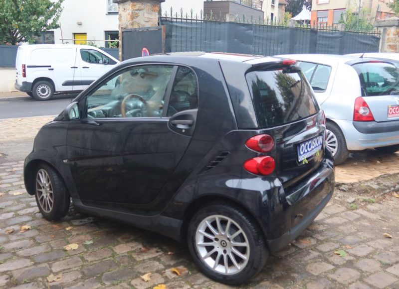 SMART FORTWO 0.9 TURBO PASSION 82CH / INTÉRIEUR TOUT CUIR / NAVIGATION MULTIMÉDIA KENWOOD    2009