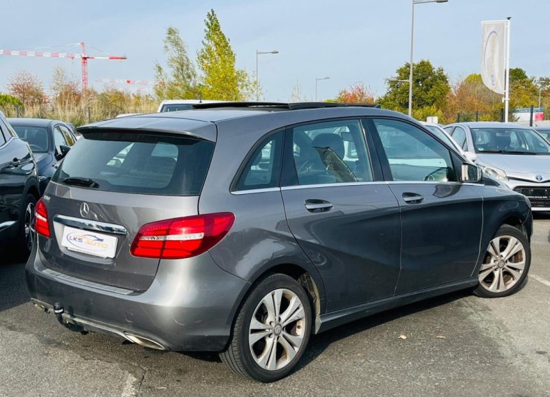 MERCEDES CLASSE B 180 INSPIRATION 122CH