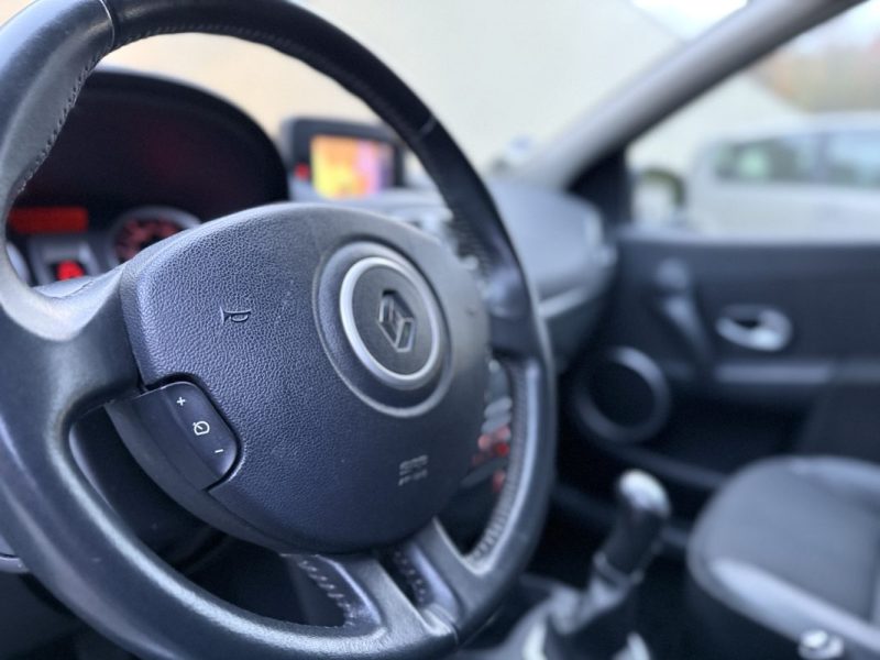 RENAULT CLIO 1.5 DCI 85CV XV DE FRANCE 2010 98 000KM