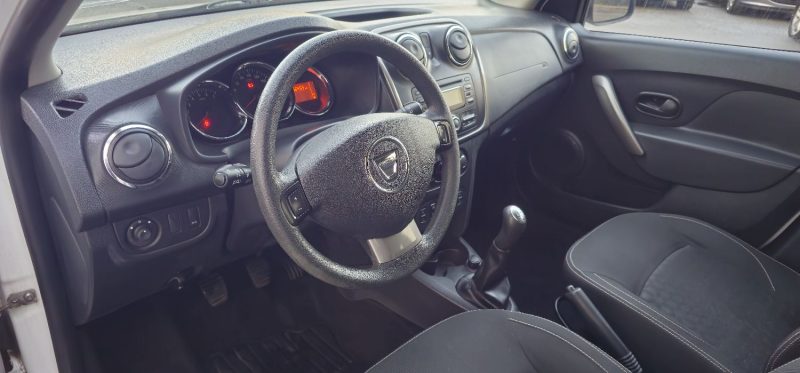 DACIA SANDERO 0.9 TCE 90CH  LAURÉATE 