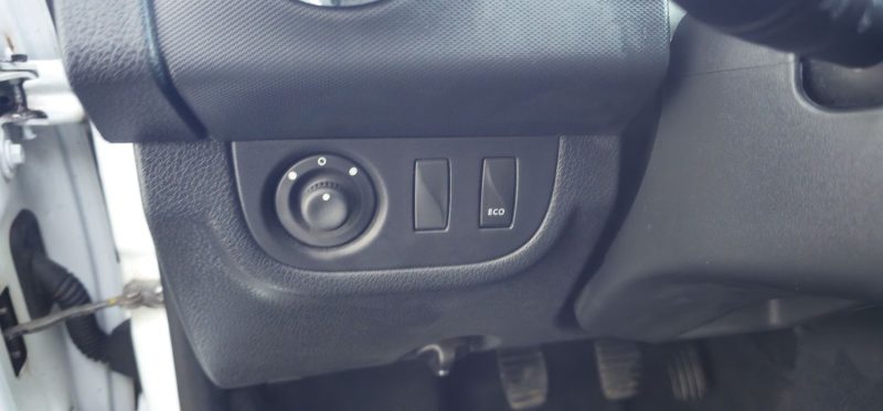 DACIA SANDERO 0.9 TCE 90CH  LAURÉATE 