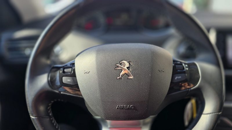 PEUGEOT 308 1.5 BLUEHDI 130 CV PREMIUM 2020