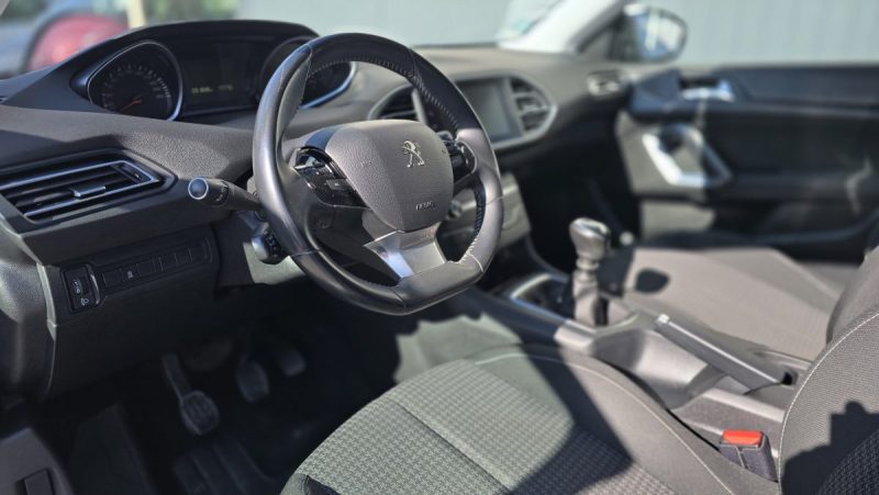 PEUGEOT 308 1.5 BLUEHDI 130 CV PREMIUM 2020