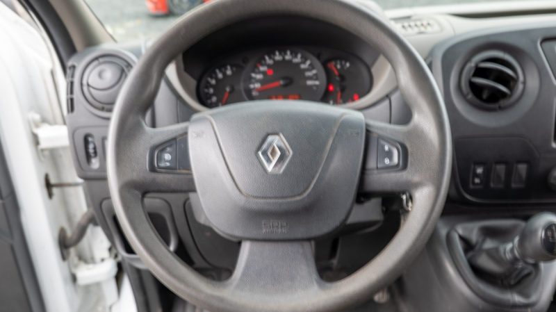 RENAULT MASTER L2H2 2.3 DCi 100 CONFORT CABINE APPROFONDIE