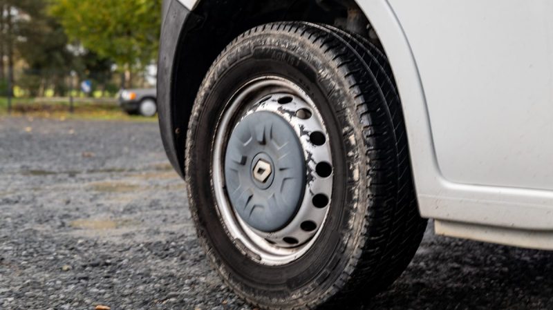 RENAULT MASTER L2H2 2.3 DCi 100 CONFORT CABINE APPROFONDIE