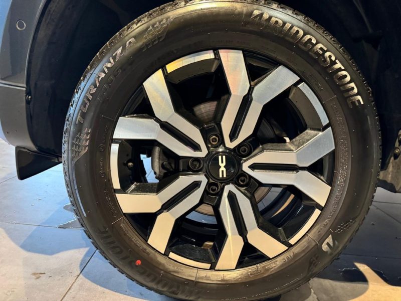 DACIA DUSTER 1.0 ECO-G 100 JOURNEY 4X2 / CAMERA 360° / SIEGES CHAUFFANTS / DETECTEUR ANGLES MORTS  2023