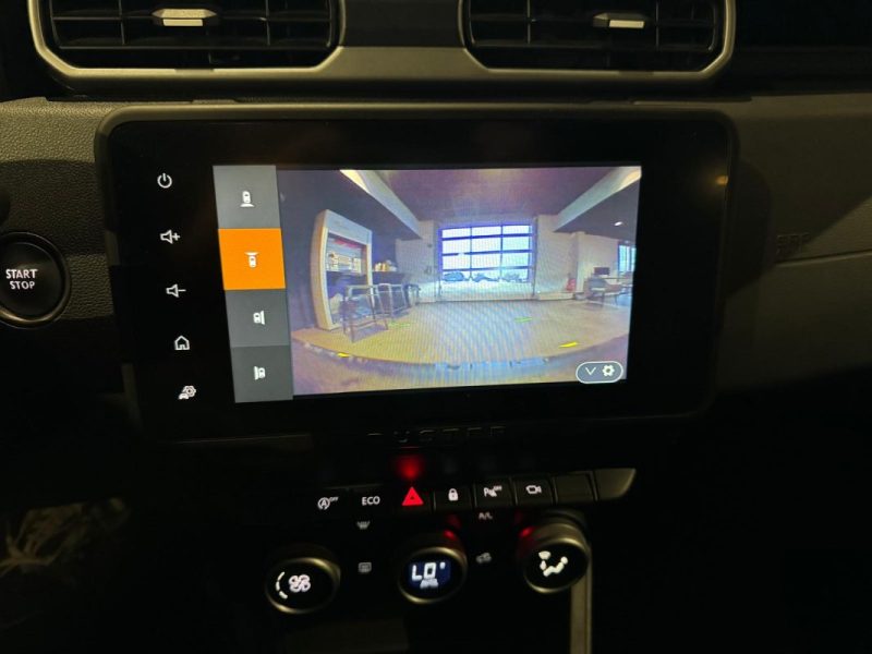 DACIA DUSTER 1.0 ECO-G 100 JOURNEY 4X2 / CAMERA 360° / SIEGES CHAUFFANTS / DETECTEUR ANGLES MORTS  2023