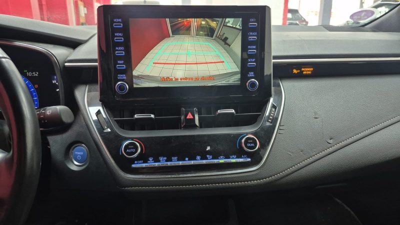 TOYOTA COROLLA TOURING SPORTS 122CV DYNAMIC BUSINESS/1 ERE MAIN/TVA RECUP 2019