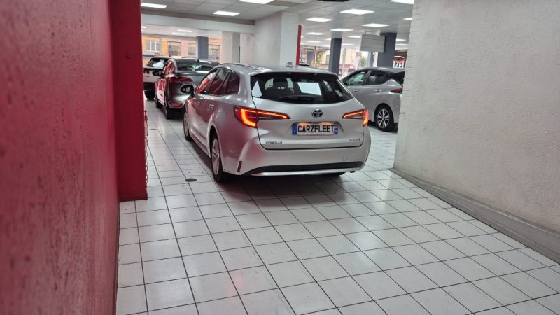 TOYOTA COROLLA TOURING SPORTS 122CV DYNAMIC BUSINESS/1 ERE MAIN/TVA RECUP 2019